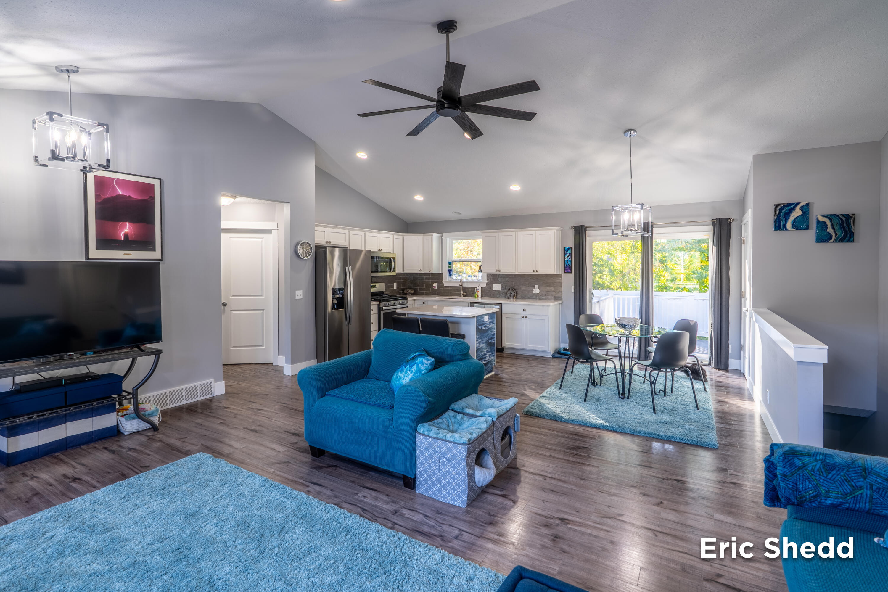 320 Caravan Road Norton Shores, MI 49441 - Photo 8 of 44 320-Caravan-Dr-8