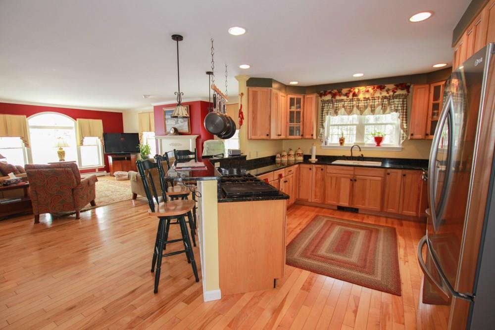 10 Wilson Road Gorham, ME 04038 - Photo 4 of 31 Photo