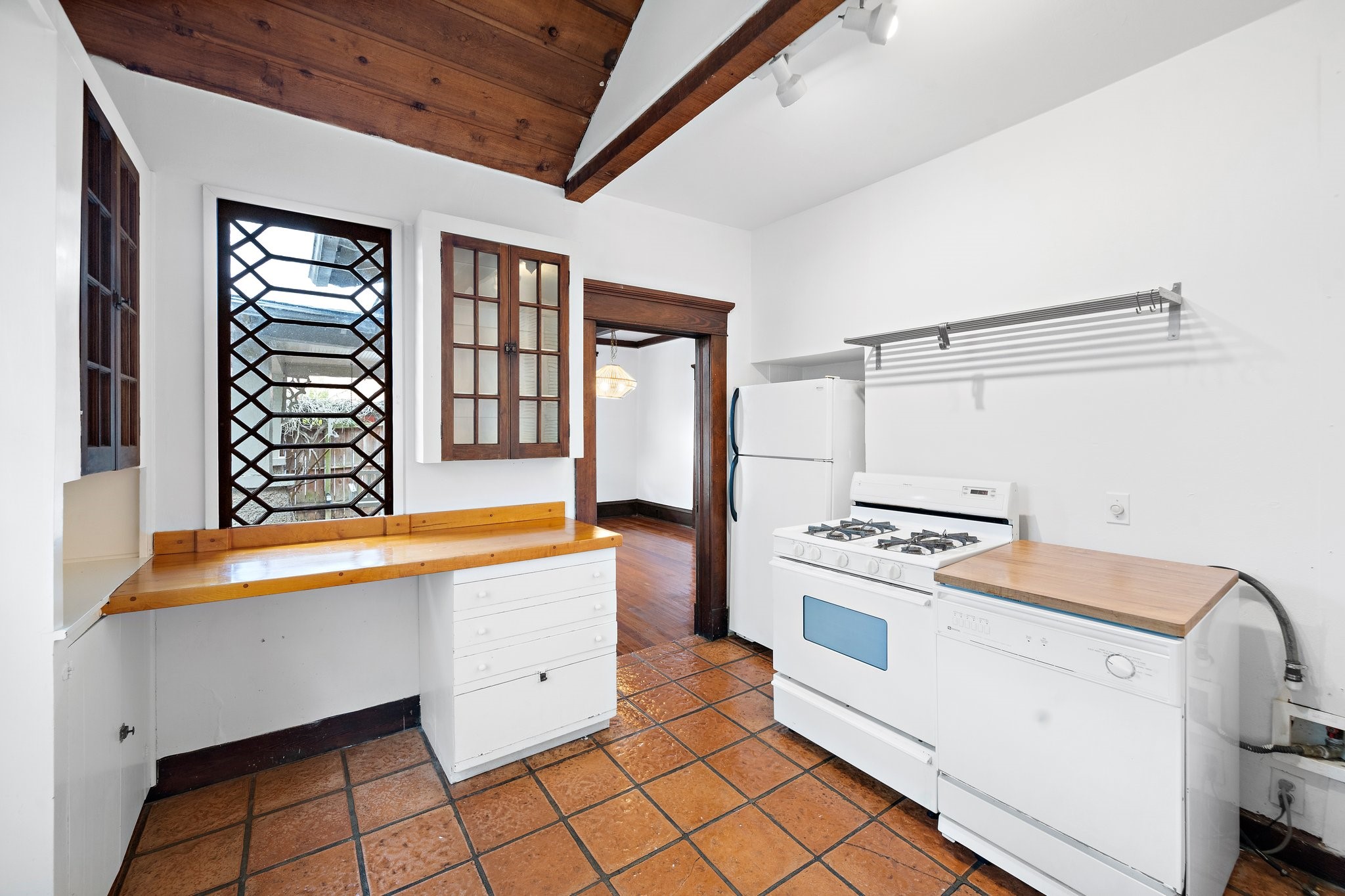 1517 Indiana Street Houston, TX 77006 - Photo 12 of 22