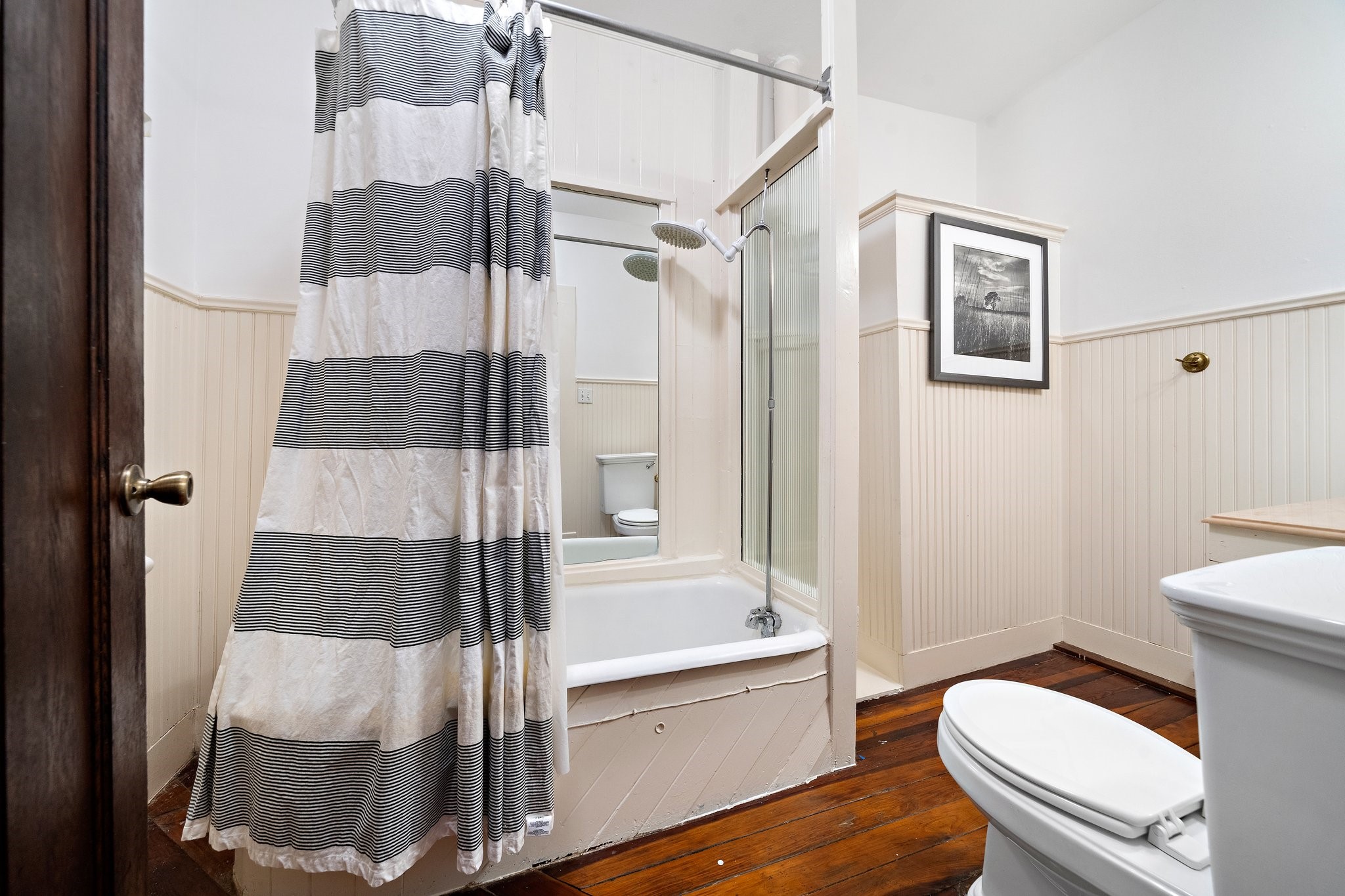 1517 Indiana Street Houston, TX 77006 - Photo 17 of 22