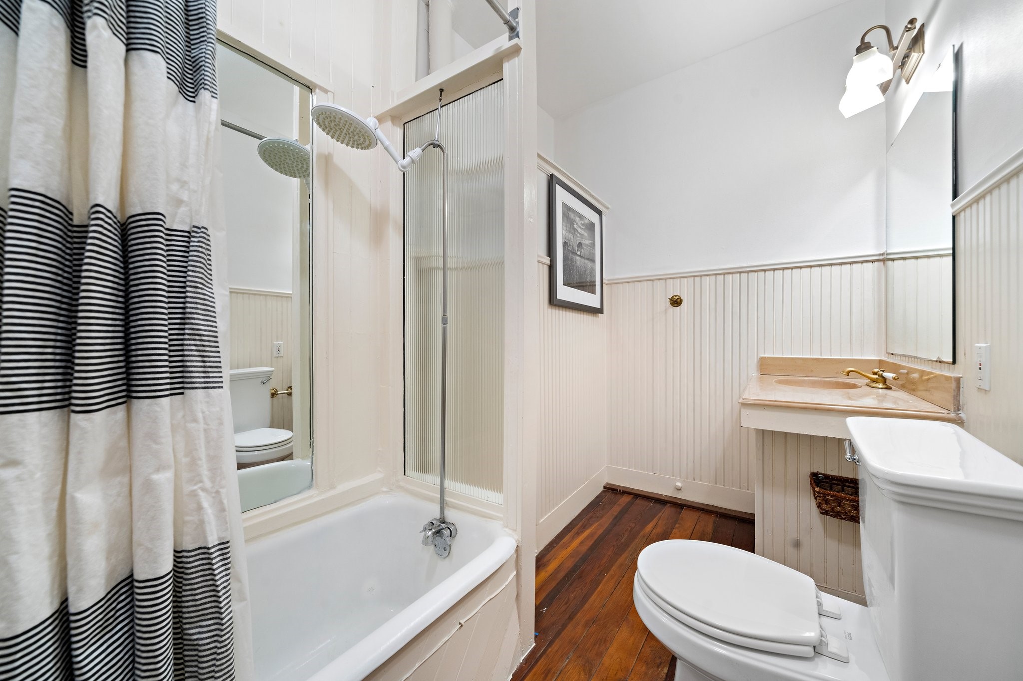 1517 Indiana Street Houston, TX 77006 - Photo 18 of 22