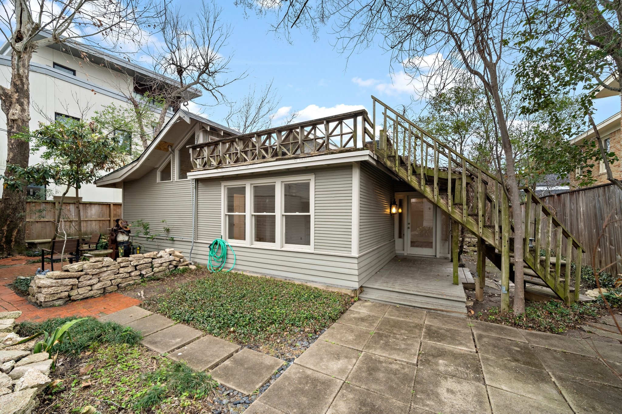 1517 Indiana Street Houston, TX 77006 - Photo 20 of 22