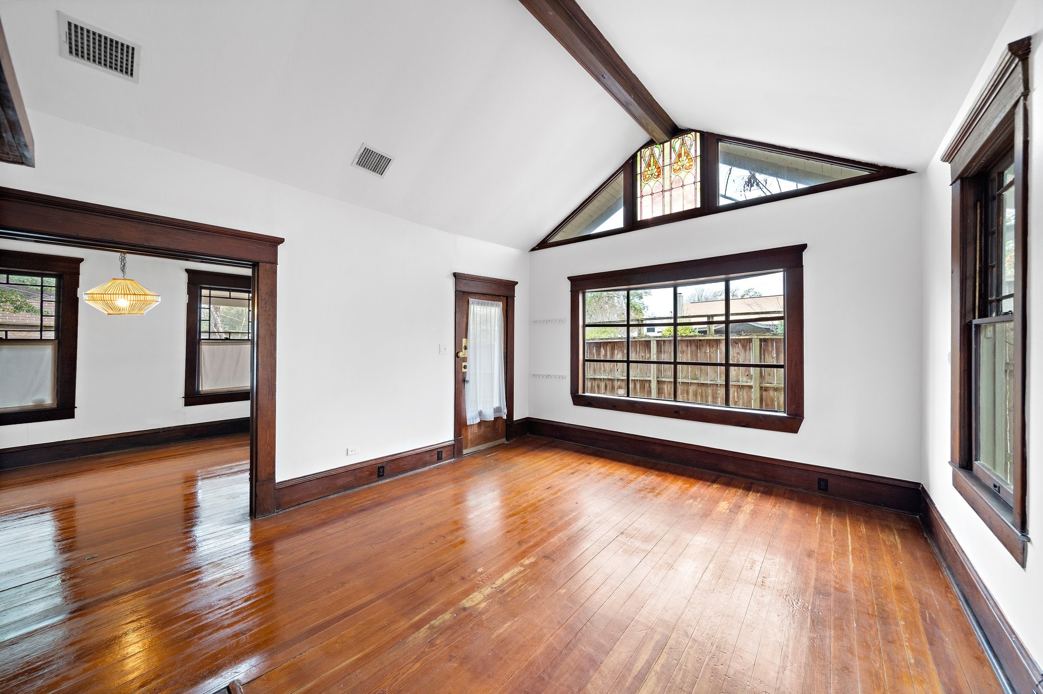 1517 Indiana Street Houston, TX 77006 - Photo 9 of 22