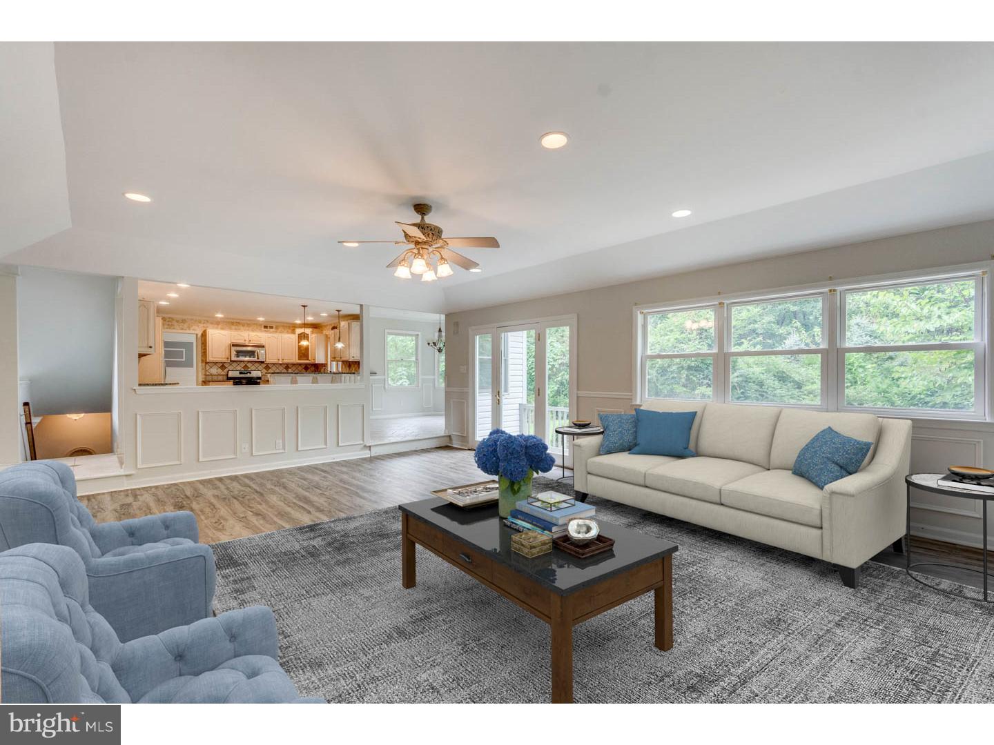 149 Oak Leaf Road Berlin, NJ 08009 - Photo 11 of 25 Family Room