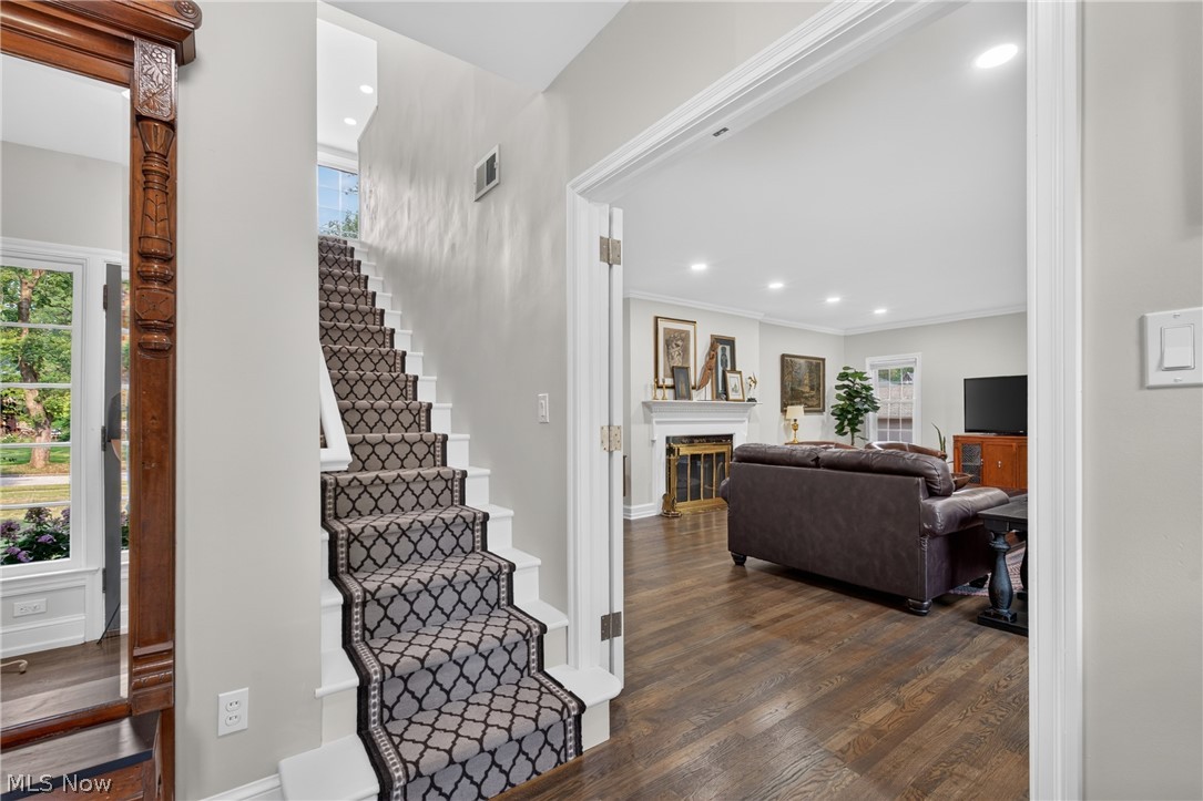 589 Ridgecrest Road Akron, OH 44303 - Photo 7 of 50 Gallery Image 7