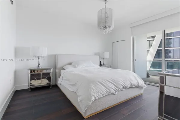 $1,480,000 | 900 Biscayne Boulevard, Unit 4308, Miami, FL 33132