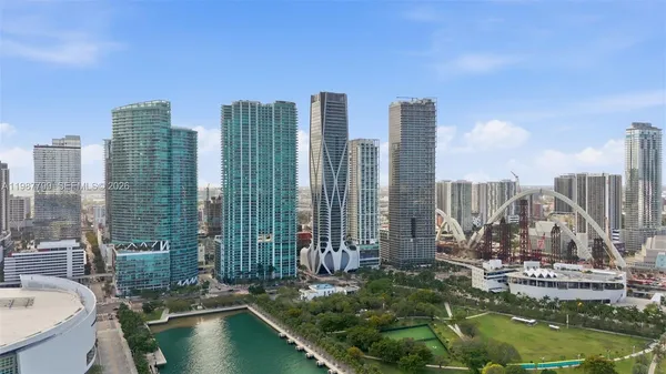 $1,480,000 | 900 Biscayne Boulevard, Unit 4308, Miami, FL 33132