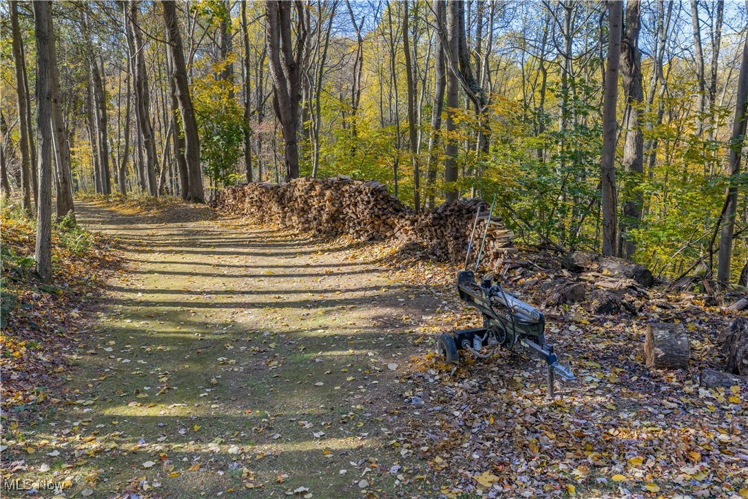530 Midvale Mine Road Southeast Dennison, OH 44621 - Photo 8 of 42