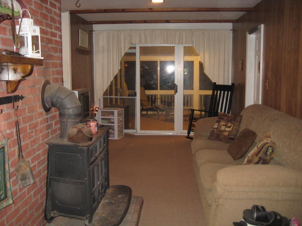 90 Dudley Oxford Road Dudley, MA 01571 - Photo 13 of 18 Gallery Image 13