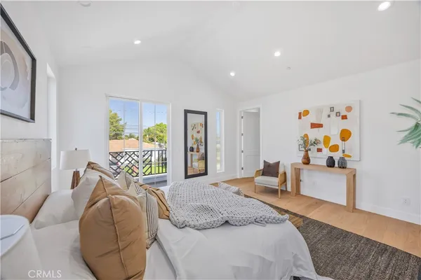 $1,699,000 | 2420 Ives Lane, Unit A, Redondo Beach, CA 90278