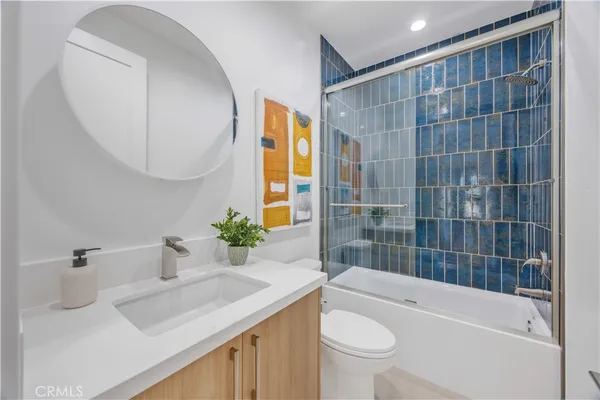 $1,699,000 | 2420 Ives Lane, Unit A, Redondo Beach, CA 90278