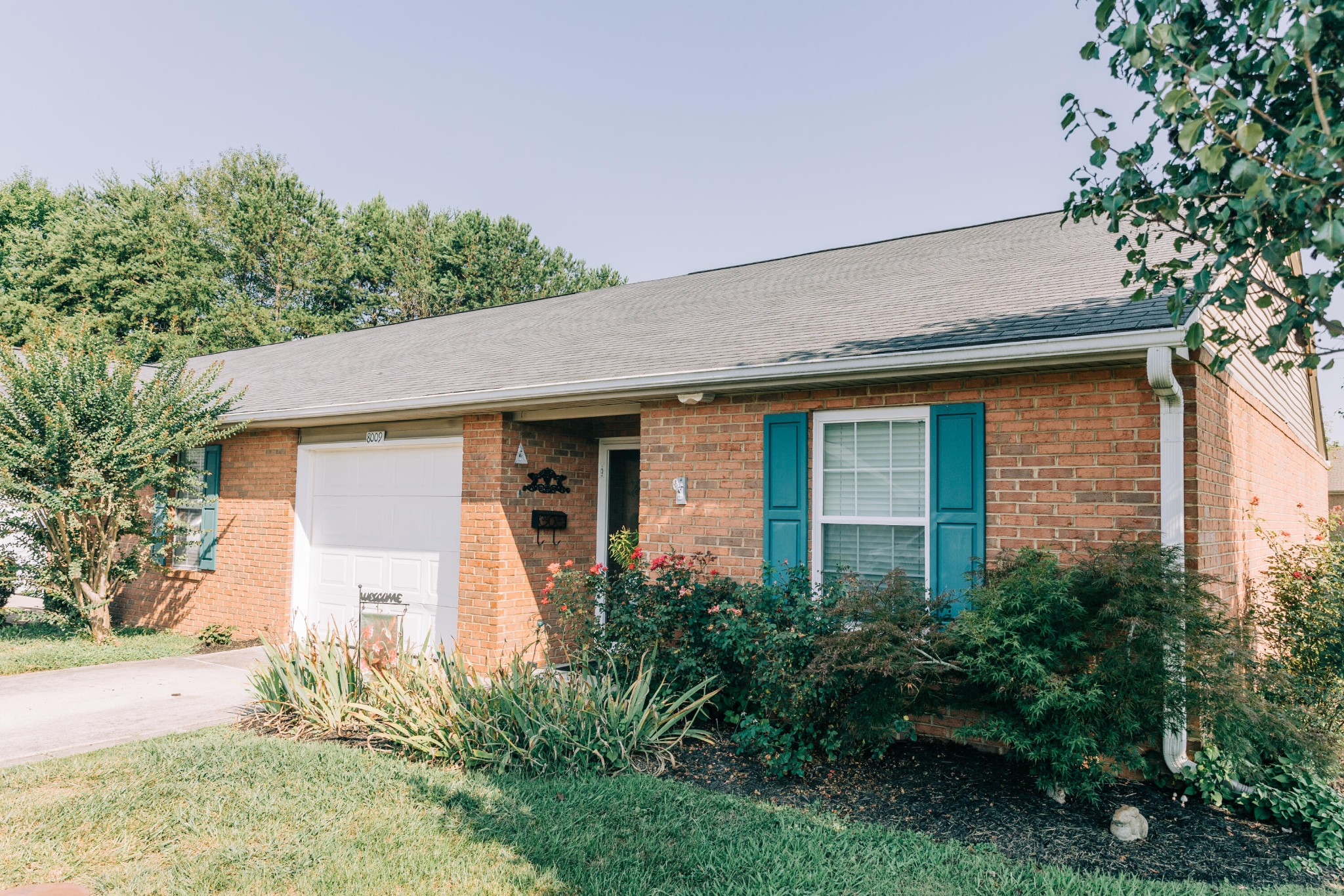 8009 Keybridge Way Powell, TN 37849 - Photo 2 of 21 Gallery Image 2