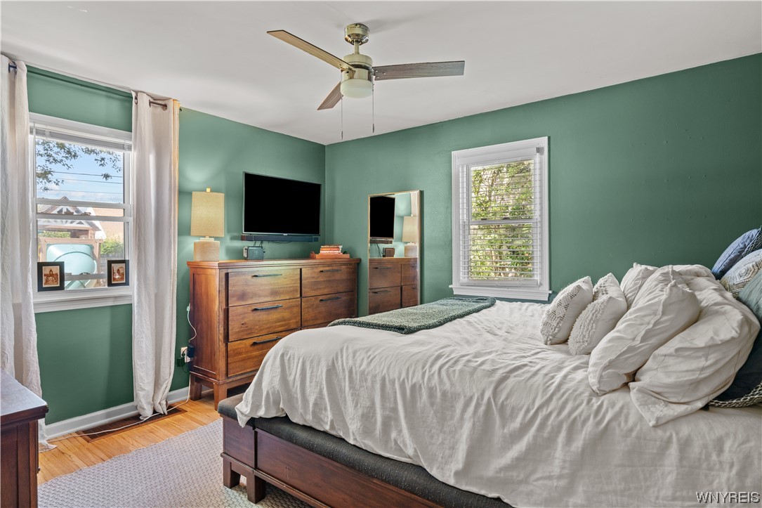 436 Windermere Boulevard Amherst, NY 14226 - Photo 15 of 32 First Floor Primary Bedroom