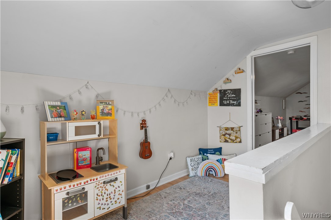 436 Windermere Boulevard Amherst, NY 14226 - Photo 19 of 32 Versatile Loft Area