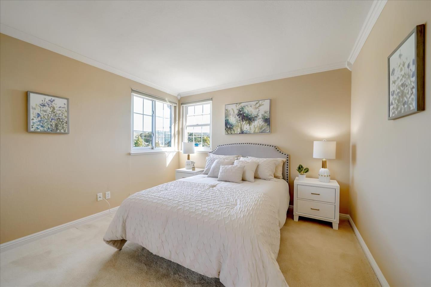 475 Winged Foot Road Half Moon Bay, CA 94019 - Photo 17 of 28 a bedroom with a bed and a window