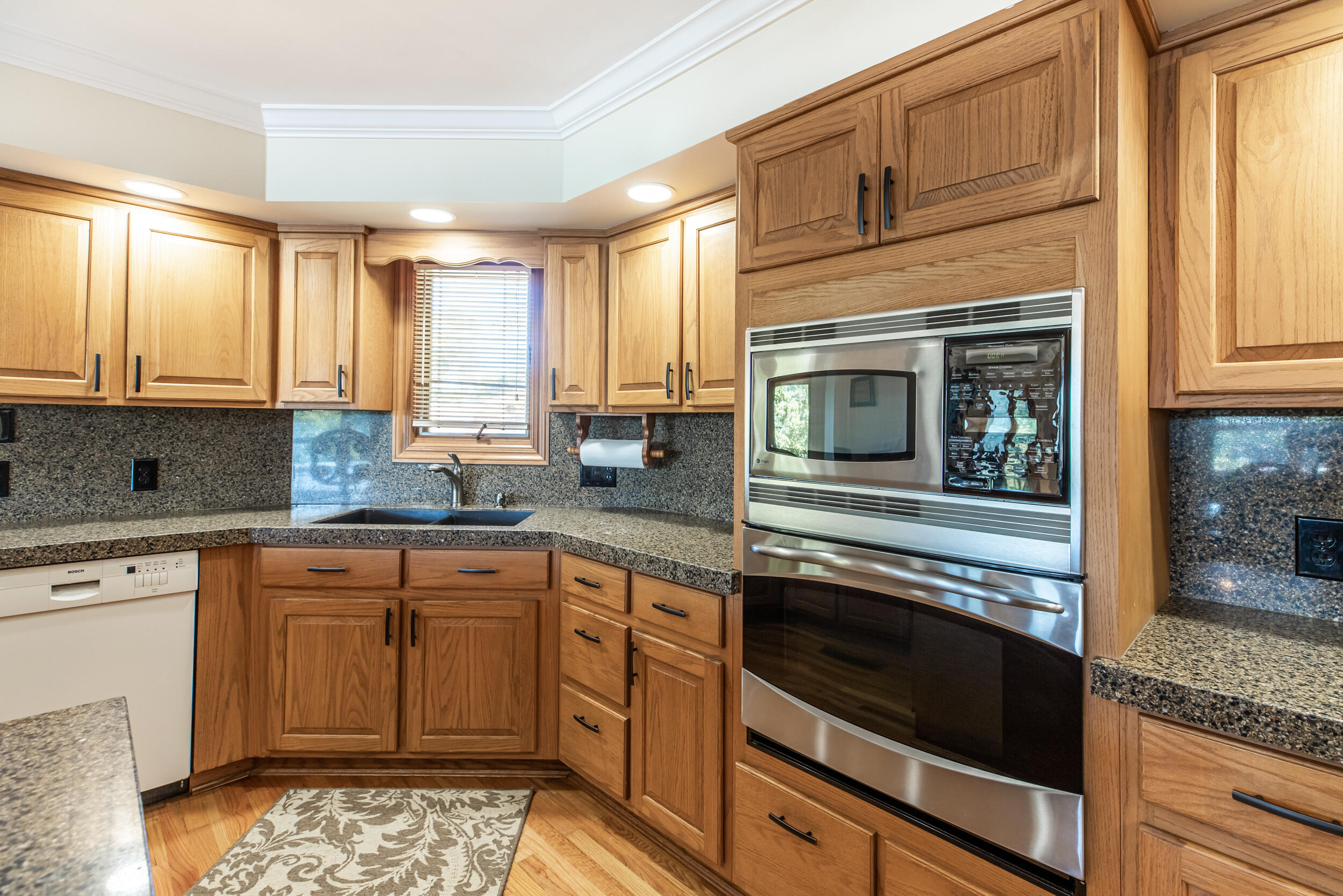 1741 Cove Pointe Road La Follette, TN 37766 - Photo 3 of 40 1741 Cove Point Rd-12