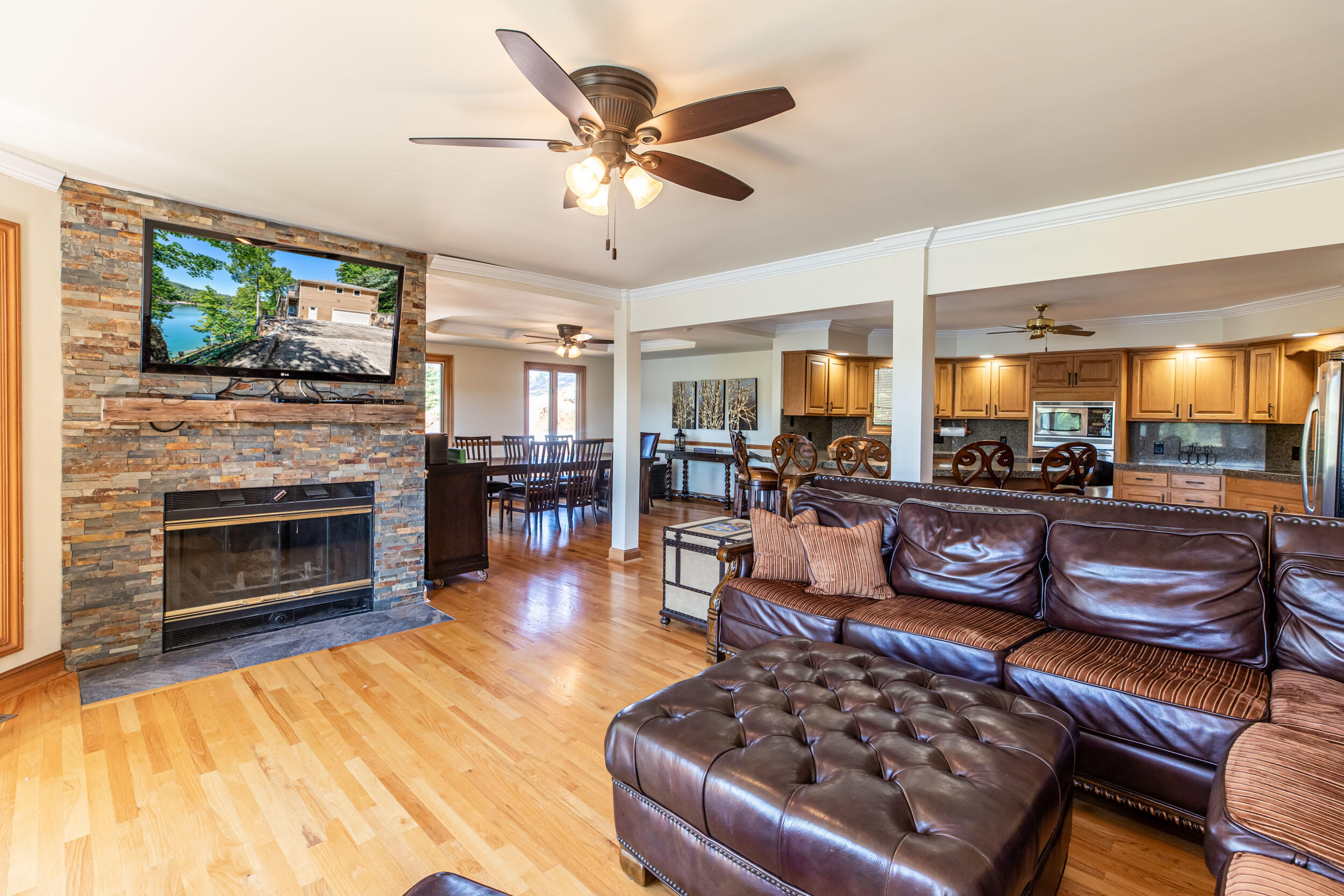 1741 Cove Pointe Road La Follette, TN 37766 - Photo 4 of 40 1741 Cove Point Rd-15