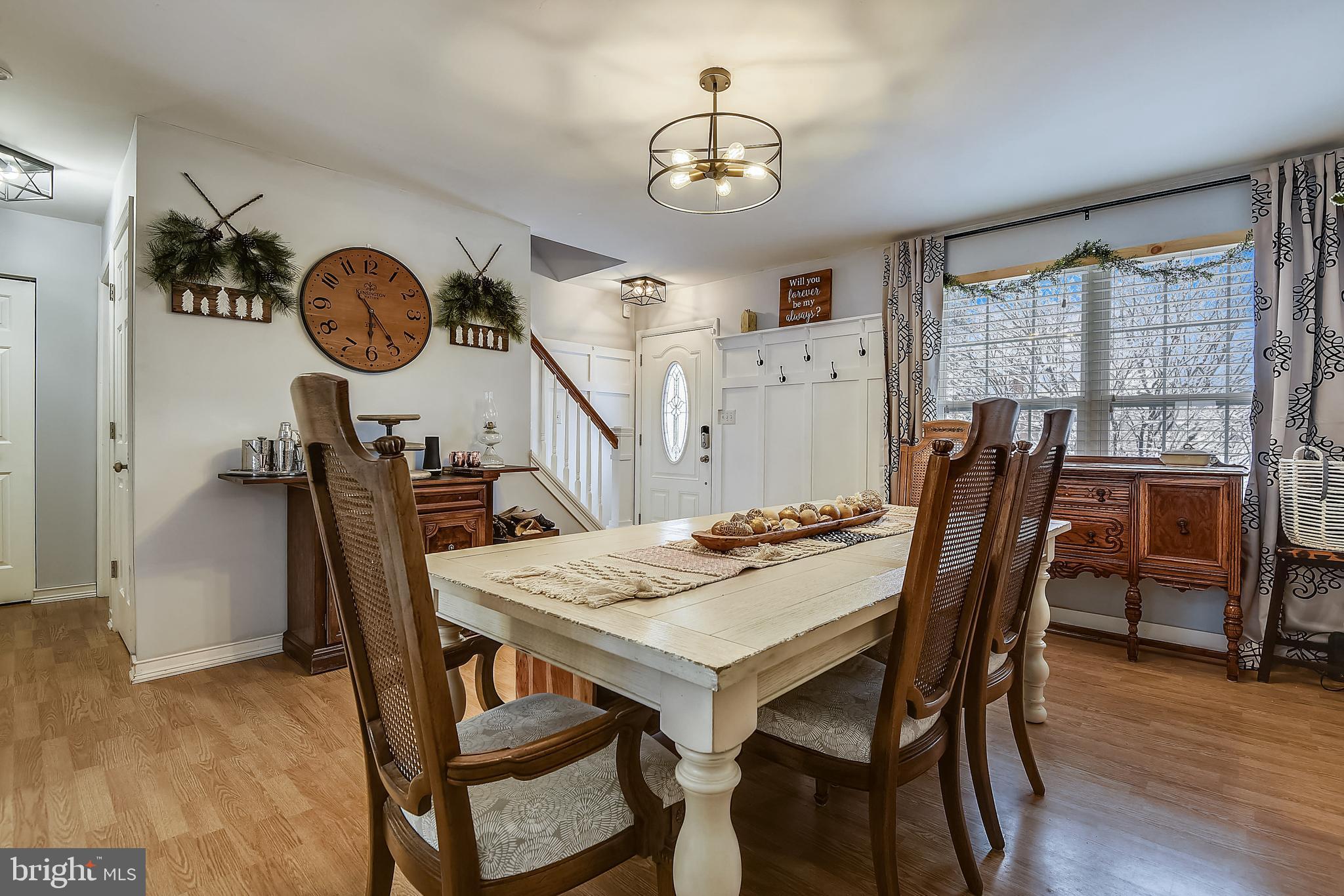 7741 West Shore Road Pasadena, MD 21122 - Photo 5 of 34 Gallery Image 5