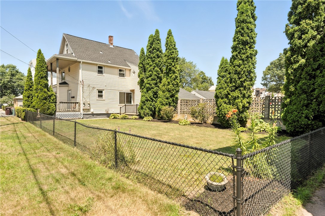 32 Jackson Street Woonsocket, RI 02895 - Photo 20 of 23