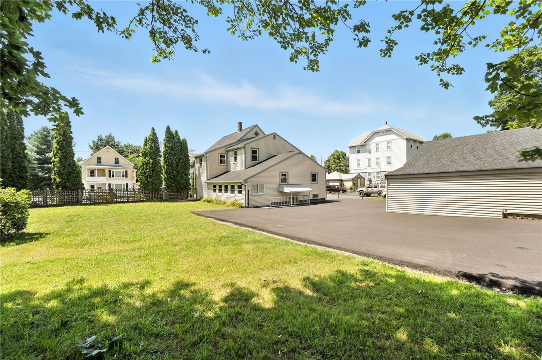 32 Jackson Street Woonsocket, RI 02895 - Photo 2 of 23