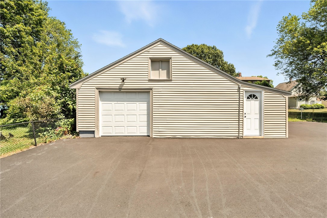 32 Jackson Street Woonsocket, RI 02895 - Photo 23 of 23