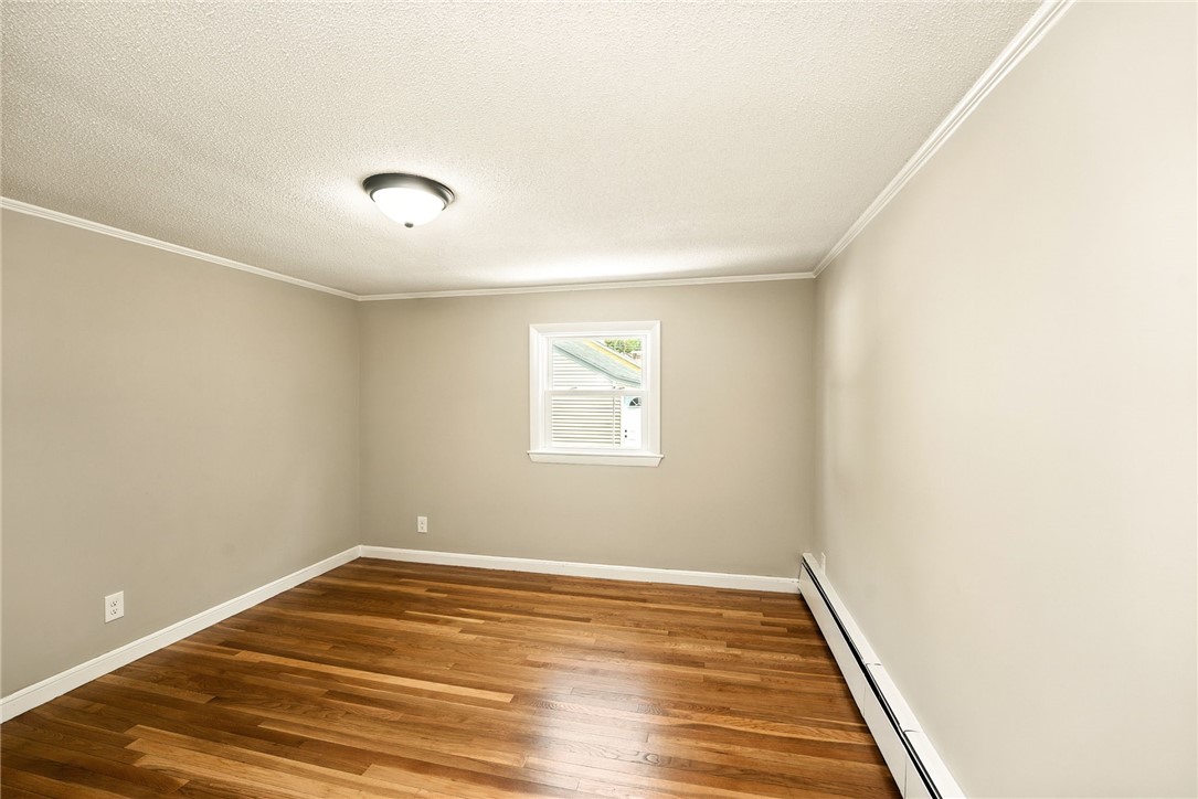 32 Jackson Street Woonsocket, RI 02895 - Photo 7 of 23