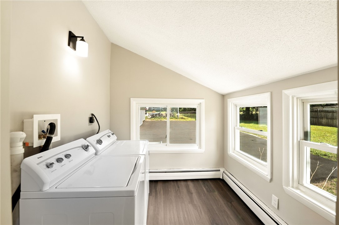 32 Jackson Street Woonsocket, RI 02895 - Photo 10 of 23