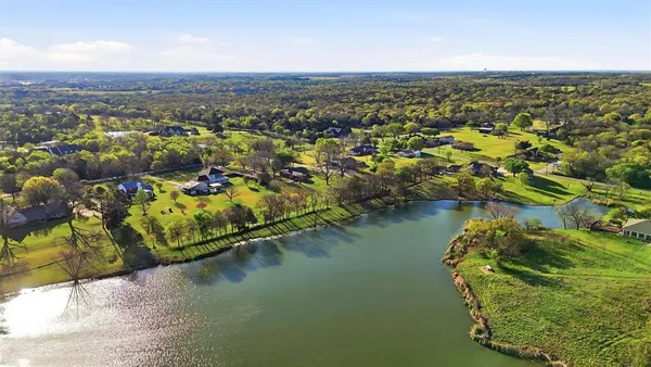 $350,000 | 1273 Preston Road, Denison, TX 75020