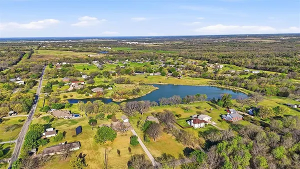 $350,000 | 1273 Preston Road, Denison, TX 75020