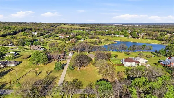 $350,000 | 1273 Preston Road, Denison, TX 75020