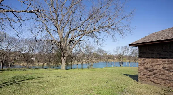 $350,000 | 1273 Preston Road, Denison, TX 75020