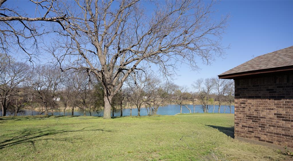 1273 Preston Road Denison, TX 75020 - Photo 9 of 31