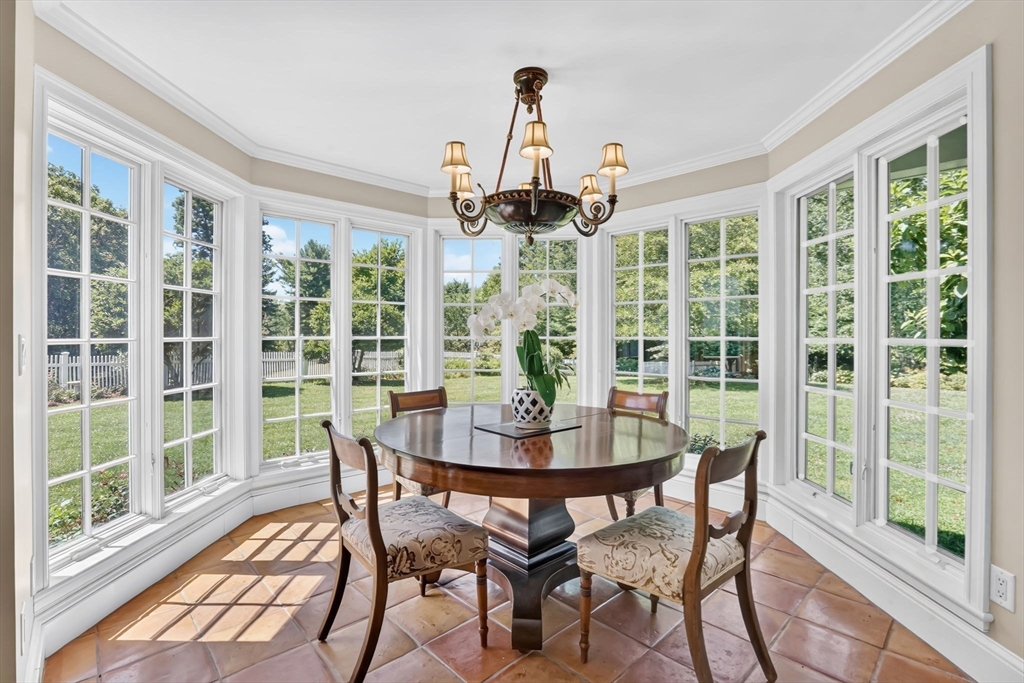 212 Springfield Street Wilbraham, MA 01095 - Photo 5 of 42