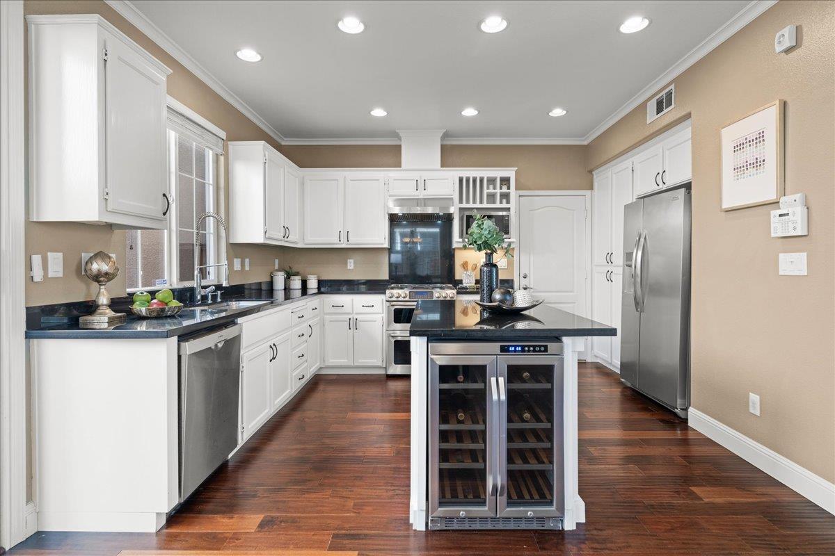 2235 3rd Street Santa Clara, CA 95054 - Photo 7 of 27