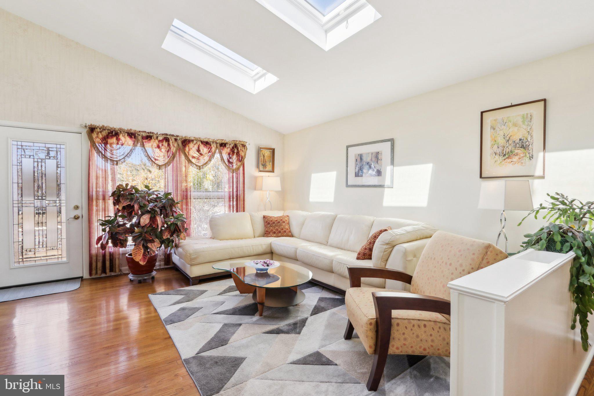 458 Springhouse Road King of Prussia, PA 19406 - Photo 6 of 40 Gallery Image 6