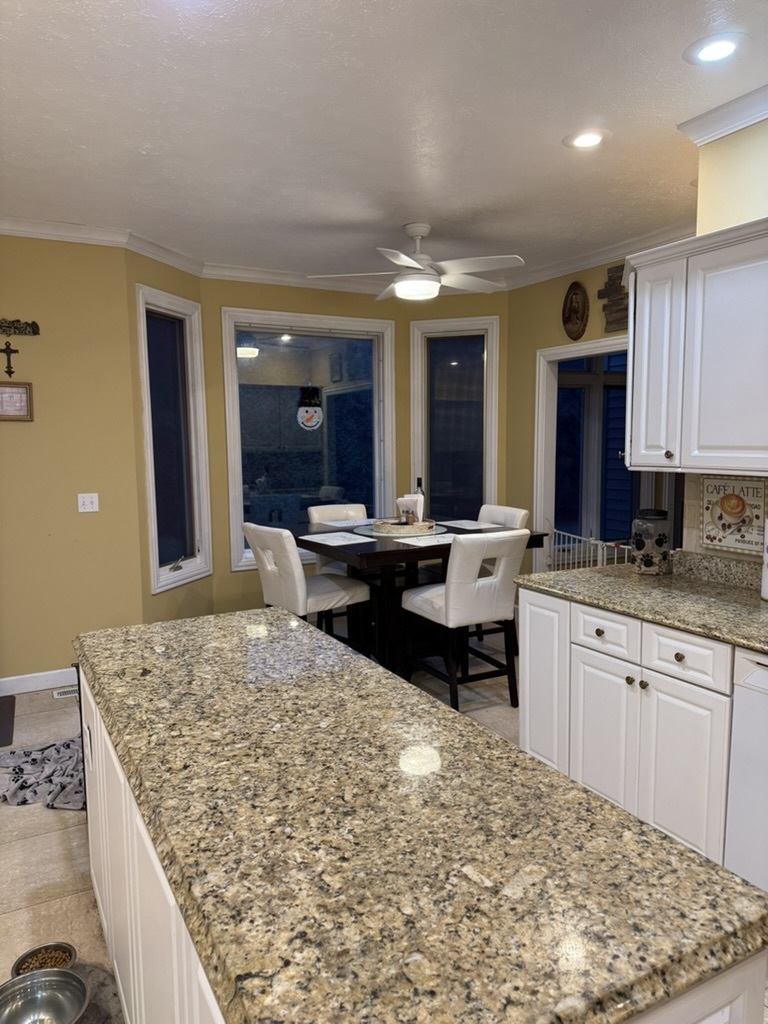 649 Roxbury Road Rockford, IL 61107 - Photo 5 of 19