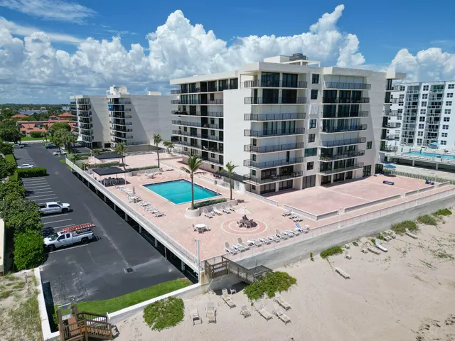 $4,000 | 3460 South Ocean Boulevard, Unit 314, Palm Beach, FL 33480