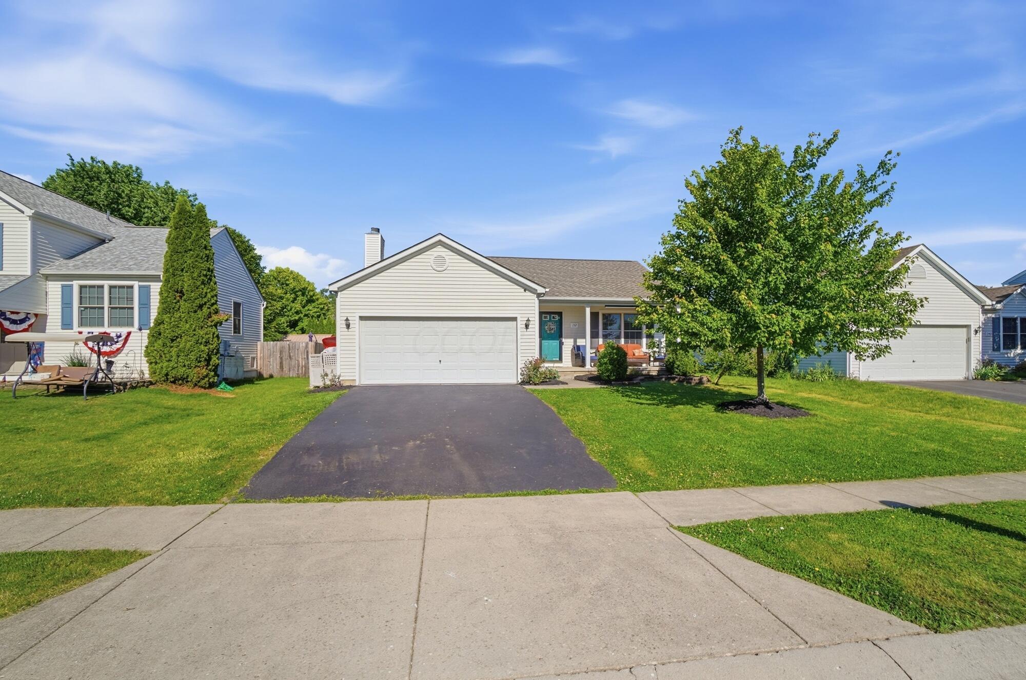 152 Rome Drive Pataskala, OH 43062 - Photo 2 of 44