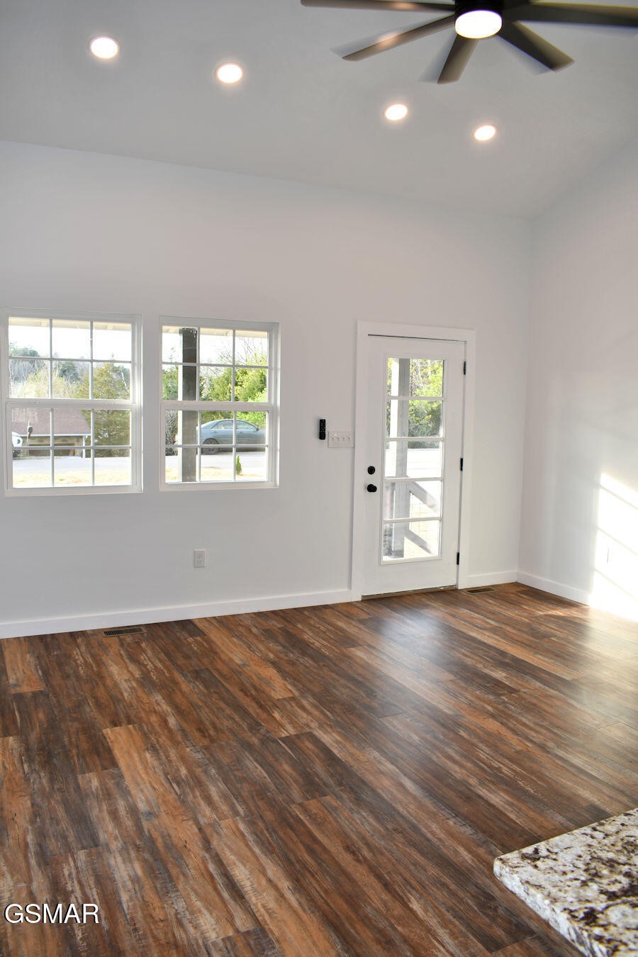 1727 Norlil Road Sevierville, TN 37876 - Photo 5 of 17 Gallery Image 5