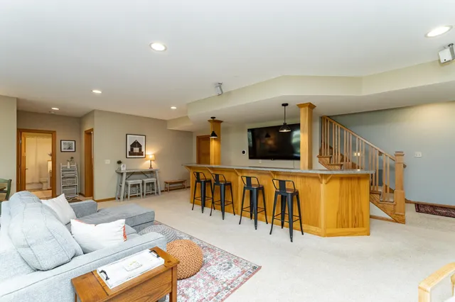 $550,000 | 3057 Scanlan Lane Northeast, Rochester, MN 55906