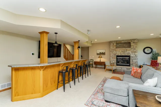 $550,000 | 3057 Scanlan Lane Northeast, Rochester, MN 55906