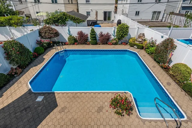 $1,049,000 | 160-46 87th Street | Rockwood Park