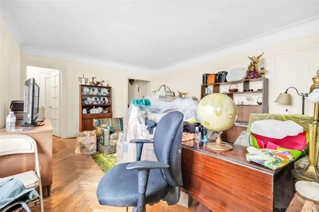 $699,999 | 390 Riverside Drive, Unit 15D | Morningside Heights