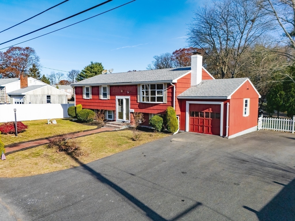42 Sundin Road Weymouth, MA 02188 - Photo 18 of 20 Gallery Image 18