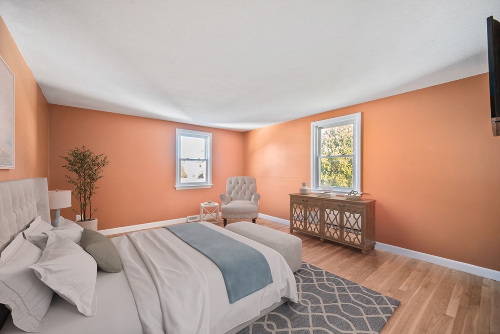 42 Sundin Road Weymouth, MA 02188 - Photo 8 of 20 Gallery Image 8