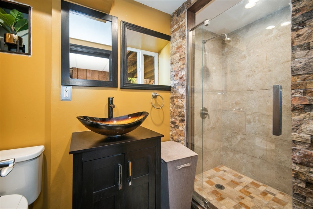 42 Sundin Road Weymouth, MA 02188 - Photo 10 of 20 Gallery Image 10
