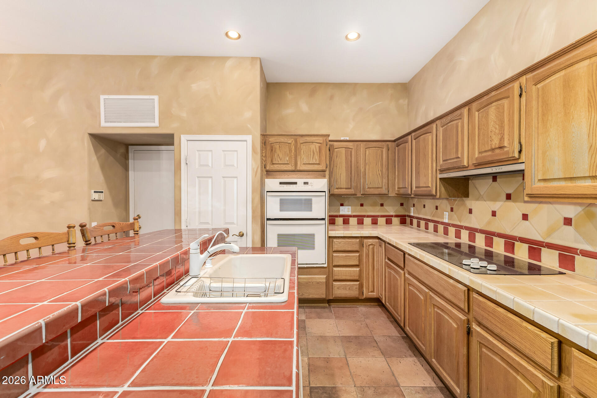 9741 East Holiday Way Sun Lakes, AZ 85248 - Photo 11 of 46 16 Kitchen
