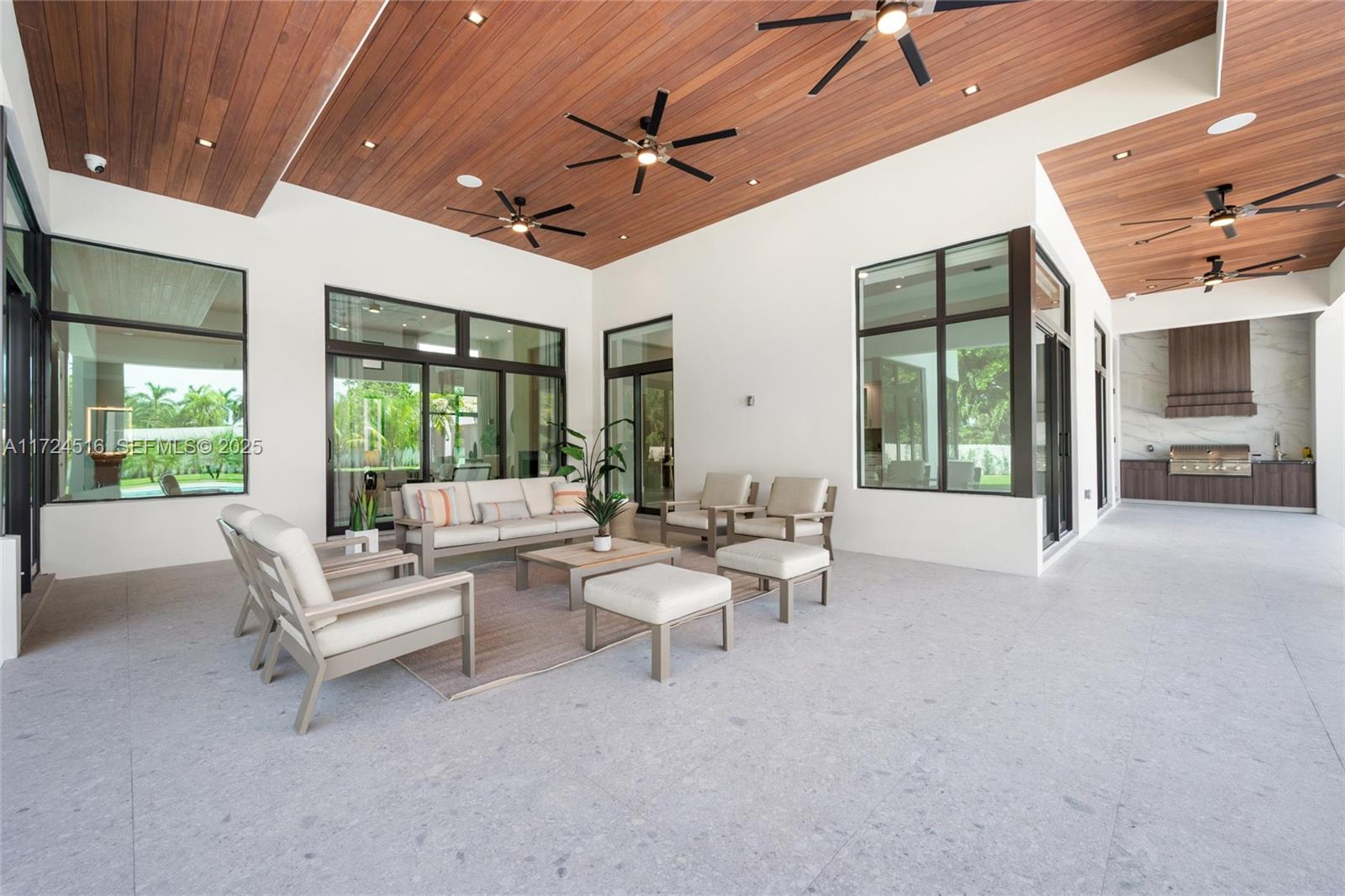 12025 Southwest 46th Street Miami, FL 33175 - Photo 37 of 45