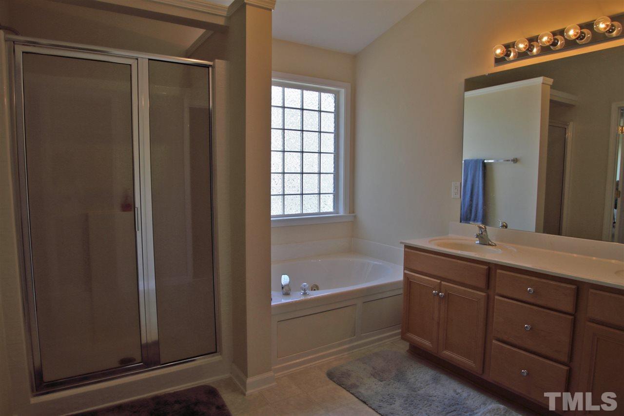 9 Sydenham Road Durham, NC 27713 - Photo 17 of 24 Jacuzzi Tub, large walk in closest, dual vanity