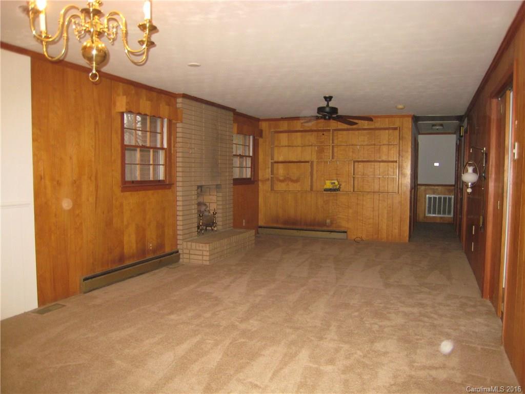 153 State Rd S-29-412 Fort Mill, SC 29707 - Photo 9 of 10 en empty room with windows